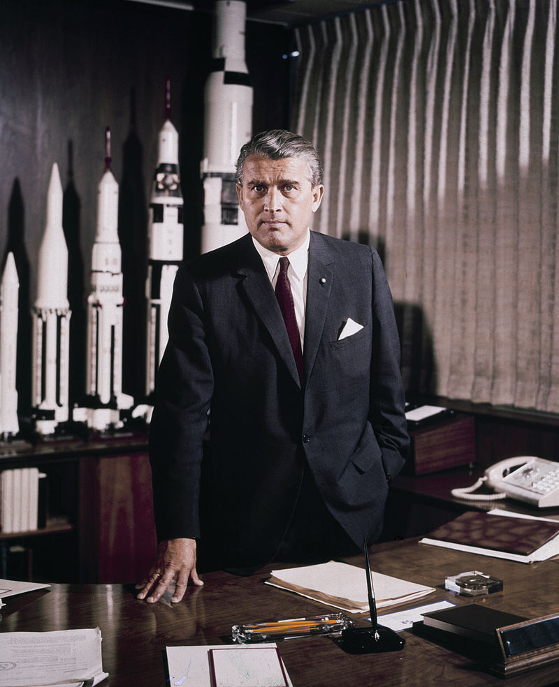 Wernher von Braun w. Saturn Rocket Models, 1964
